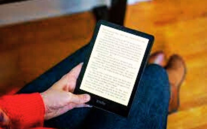 How Does The Kindle Paperwhite Transform The e-book Experience?